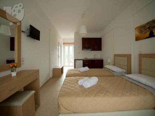 PoulaTo: ΕΠΙΠΛΑ ΞΕΝΟΔΟΧΕΙΩΝ